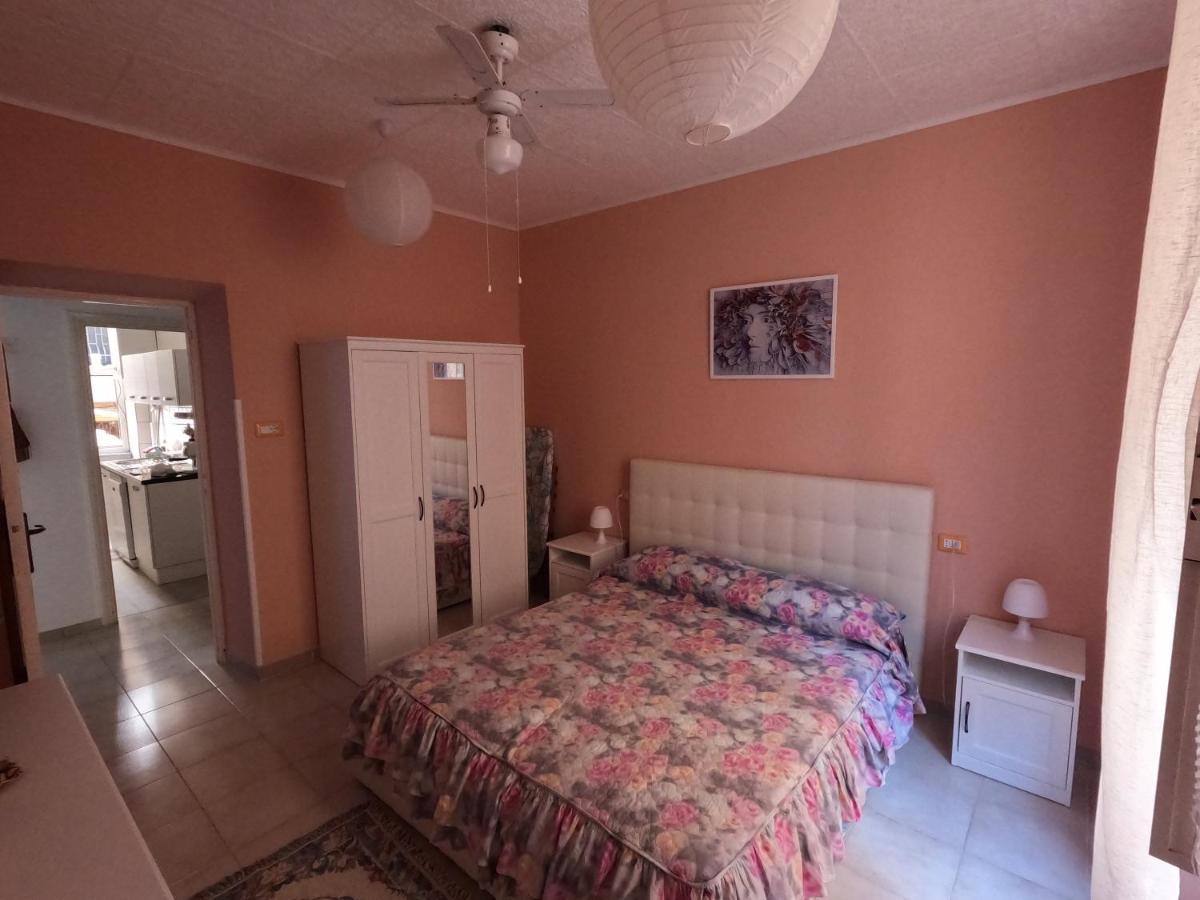 Casa Elsi Apartment Lido di Ostia Bagian luar foto